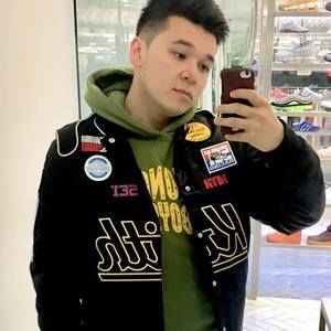 Meet your Posher, Maxwell